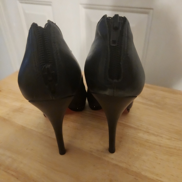 Boston Proper black bootie..made in Brazil..Sergio Zelar..zipper on heel 5"heel. - Picture 6 of 7